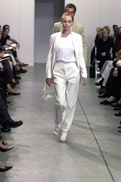 Look 14